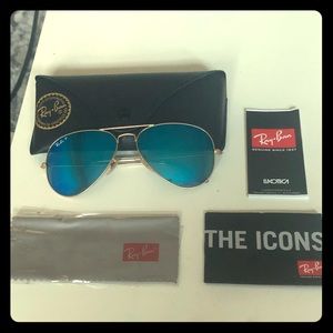 Polarized Ray-Ban Blue Flash Aviator Sunglasses